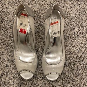 Style & Co silver dress shoes